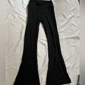 black flare leggings